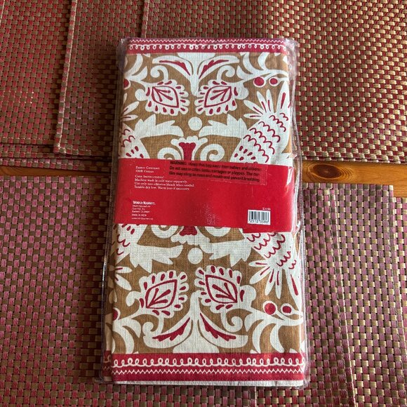 NWT World Market Christmas Waltz Scandinavian Table Runner & Ten Placemats - Picture 6 of 9